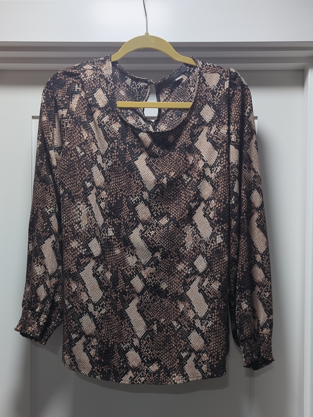 Women's Long Sleeve Snake Print Blouse - Brown/Black